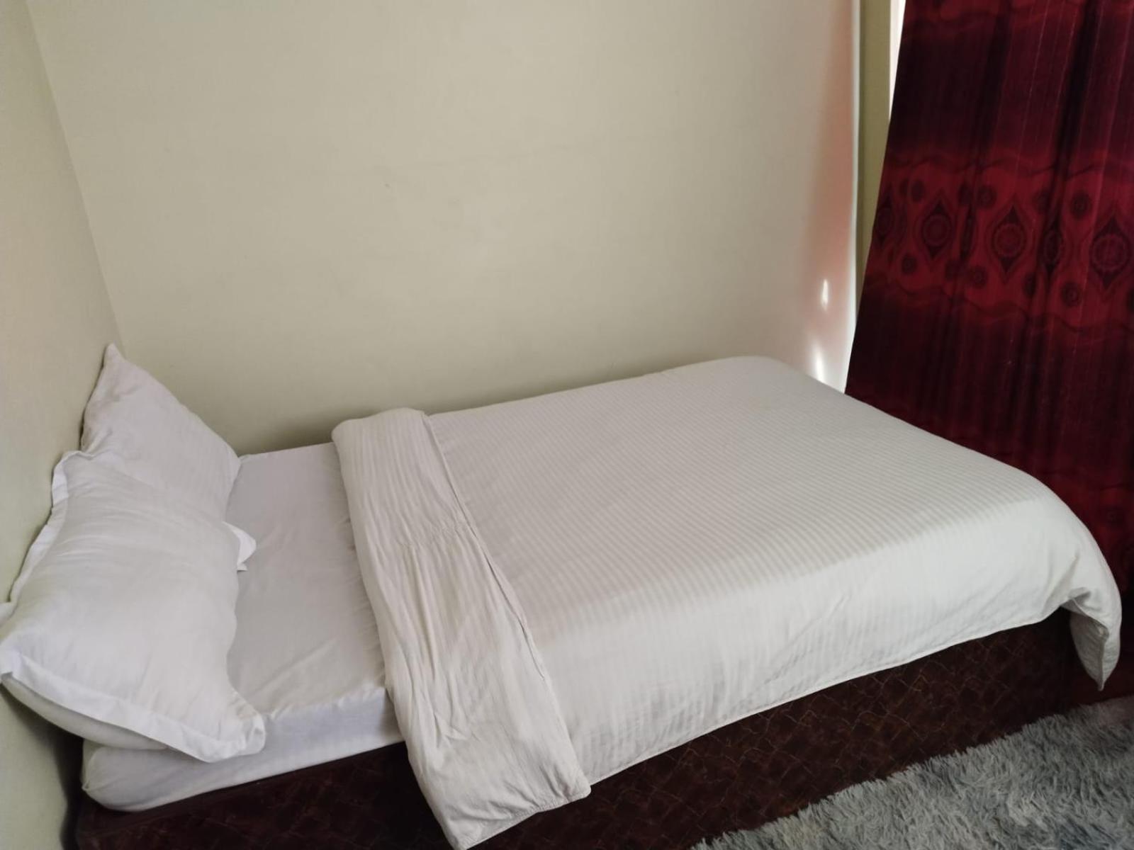 Kathmandu Airport View Hotel And Lodge Екстериор снимка