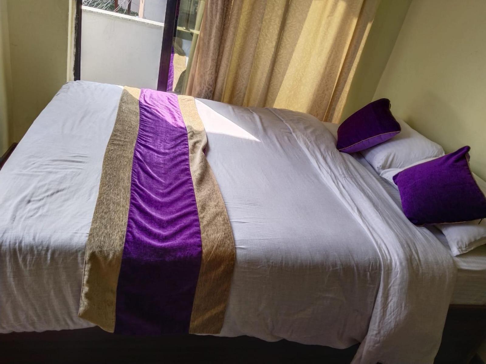Kathmandu Airport View Hotel And Lodge Екстериор снимка